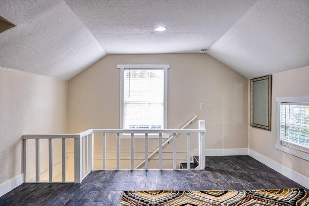 サクラメント 4Br Victorian Walk To Uc Davis & Shriner Med Cenヴィラ エクステリア 写真