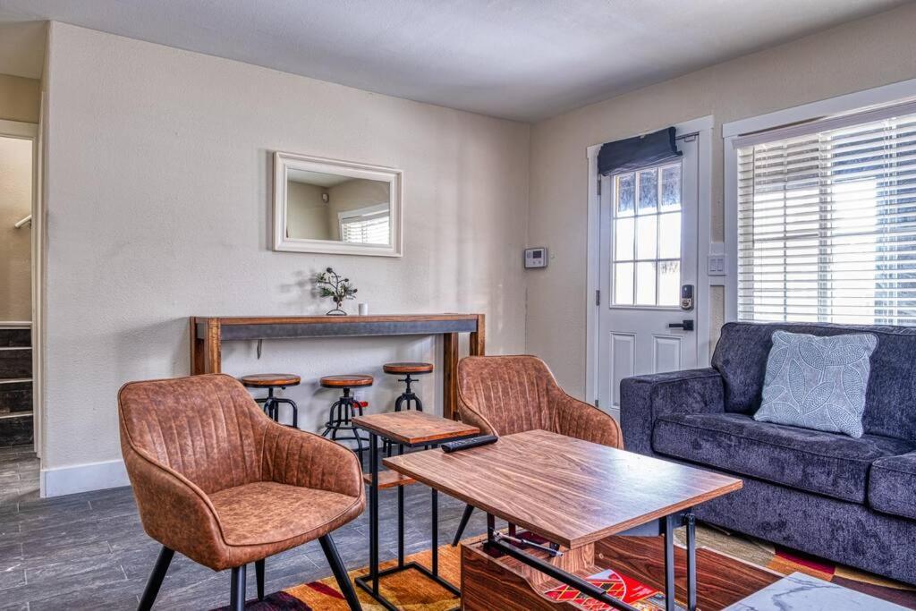 サクラメント 4Br Victorian Walk To Uc Davis & Shriner Med Cenヴィラ エクステリア 写真